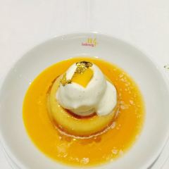114 Faubourg User Photo