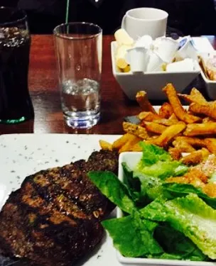 Dunn's Famous Hawkesbury