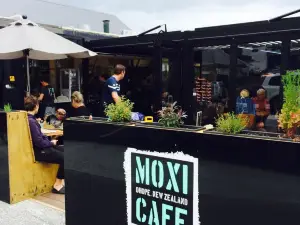 Moxi Cafe