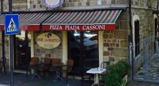 Pizzeria bar piadineria LA RUSTICAustica