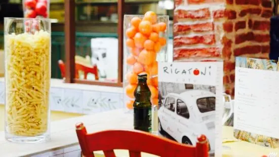 Rigatoni Cafe Saint Thibault