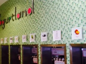 Yogurtland