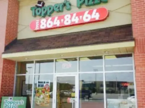 Topper's Pizza - Milton