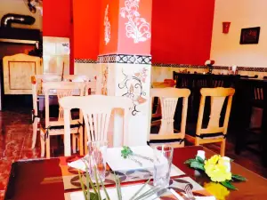 Panorama Guesthouse & Restaurant