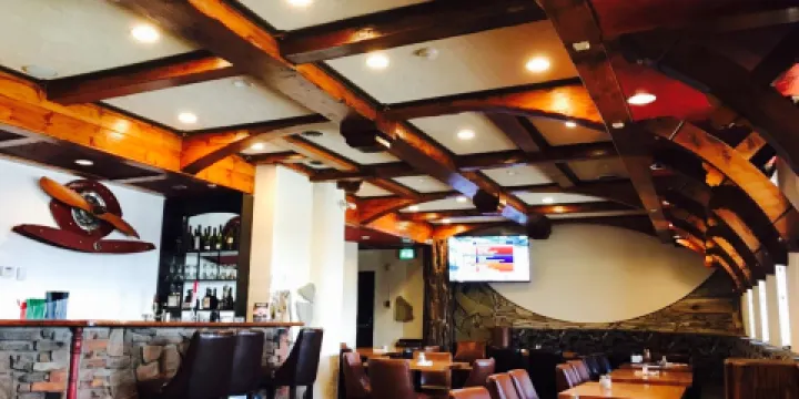 Riverhouse Restaurant