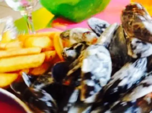 L'Escale Bar Restaurant Les Cigalines