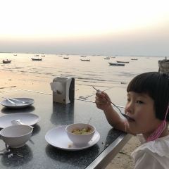 Moom Aroi張用戶圖片