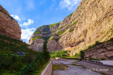 Heng Shan Mountain