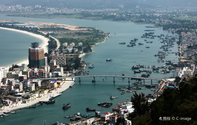 Отзывы об отеле Homeinn · neo (Yunfu Bus Station Yihua International Plaza)