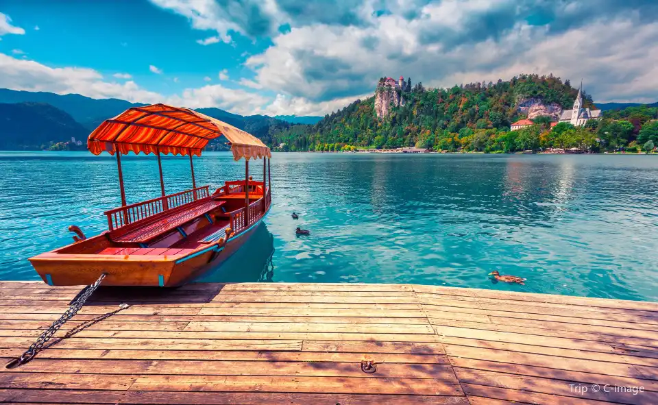 3_Lake Bled