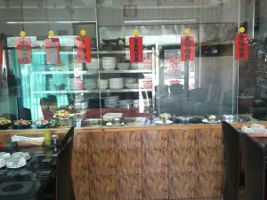 巴盟人家餐厅(温和奇石街店)