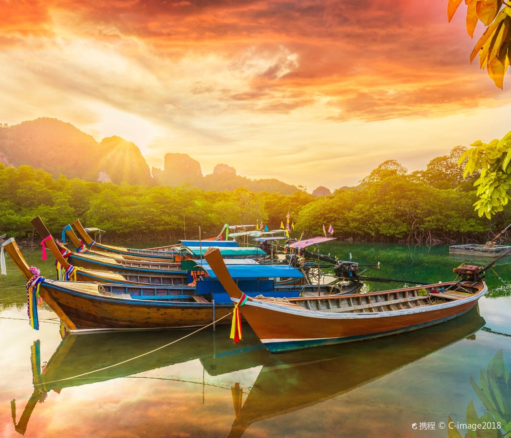 Loh Dalum Bay