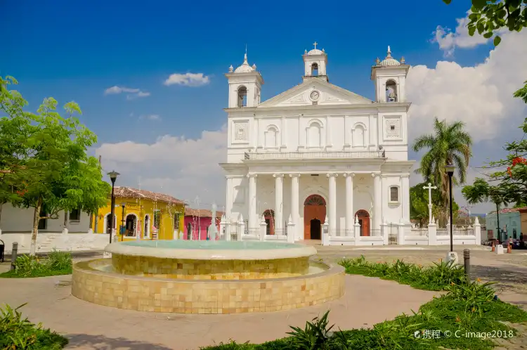 Hotels in Suchitoto