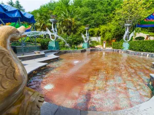 Fengxiang Hot Spring