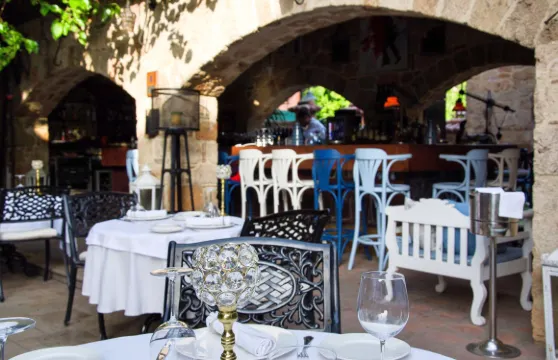 Seraser Fine Dining Restaurant