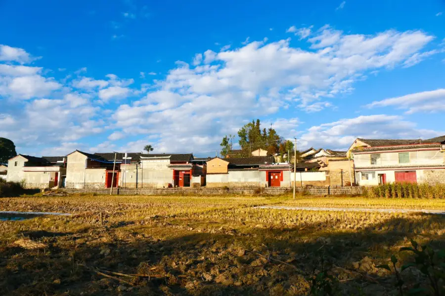 Qiluo Ancient Town