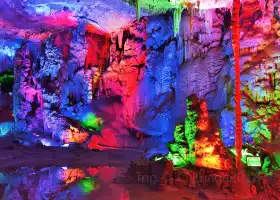 Lingqi Wonderland Cave