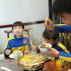 小菜园新徽菜(铜陵铜庄店) User Photo