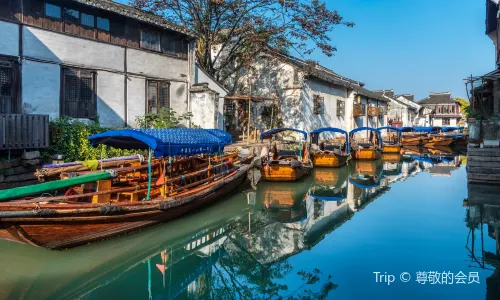 Sightseeing Boats in Zhouzhuang