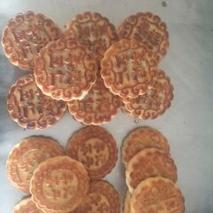 李记传统老式现烤月饼 User Photo