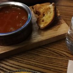 LYFATTI PIZZA莱芙缇披萨(鸿翔路店) User Photo