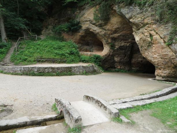 Gutman's Cave