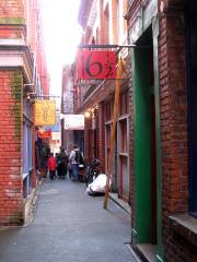 Fan Tan Alley