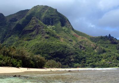 Tunnels Beach