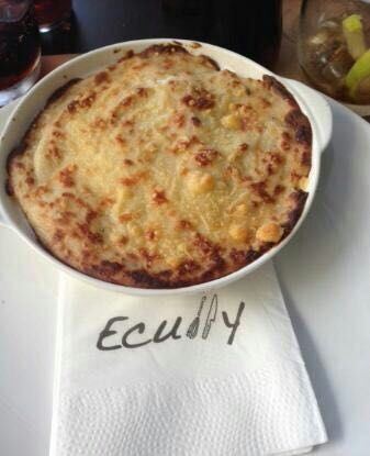 Ecully