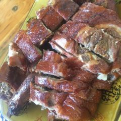 石林山地林池饭店 User Photo