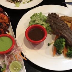 Aji Noren Japanese Restaurant 여행 사진