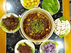 老兵鸡煲(凤阳店)