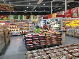Makro Food Service PakChong