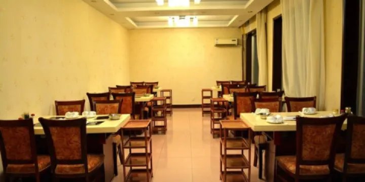 清真·順成德水煮羊火鍋城(金川店)