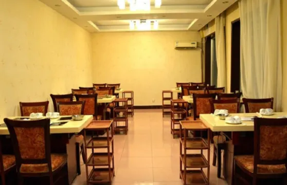 清真·順成德水煮羊火鍋城(金川店)