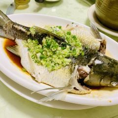 YAU KEE User Photo