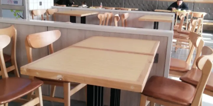 魯道夫漢堡炸雞(東明汽車站店)