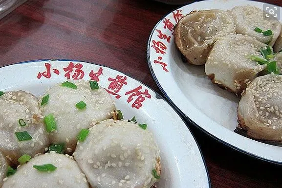 Traditional Shanghai Street Food: Shanghai Cuisine Bucket List 2025