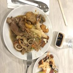 Dads world buffet User Photo