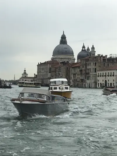 Book at the Bridge of Sighs, just 500m from Ponte di Rialto