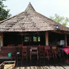 Klua Lam Poo Seafood Restaurant User Photo