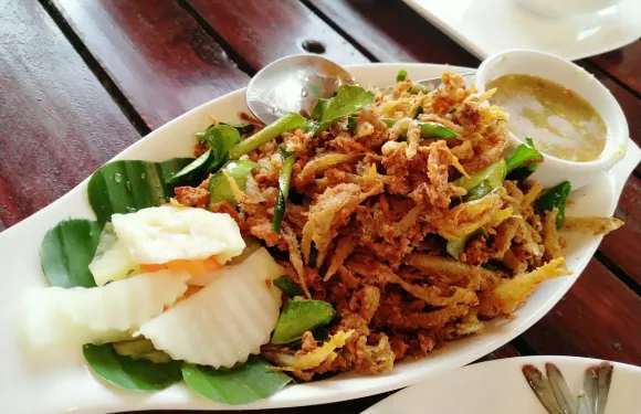 Klua Lam Poo Seafood Restaurant