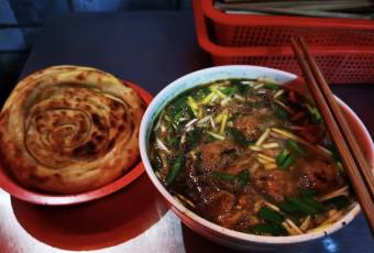 Heluo Zhengbo Nanguan Small Bowl Beef Soup (Main Branch) user photo