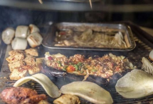 胡四哥特色火盆烧烤(总店) User Photo