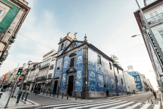 Hotels near Chapel of Souls