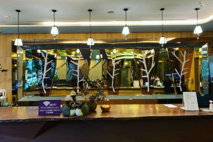 香湖國際大飯店餐廳