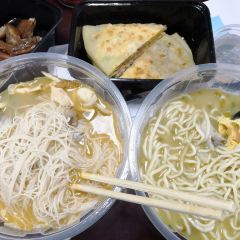Rongjia Noodles Soup with Yellow Croaker (Jingan) User Photo