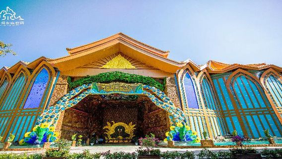 The Under Water World of Mekong River