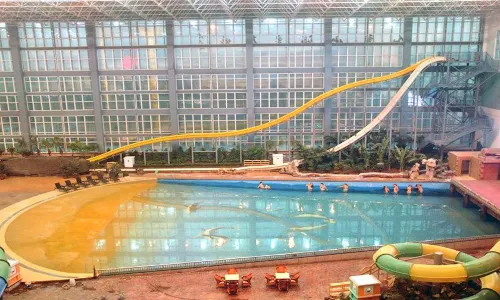 Jiuhuashan Hot Spring Water City