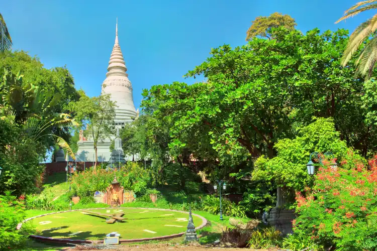 โรงแรมใกล้Mount Phnom
